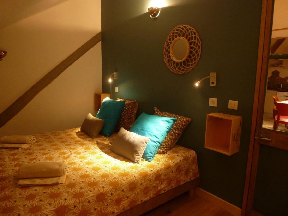 Au Cheval Blanc - Appartements Et Chambres D'Hotes Albertville Kültér fotó